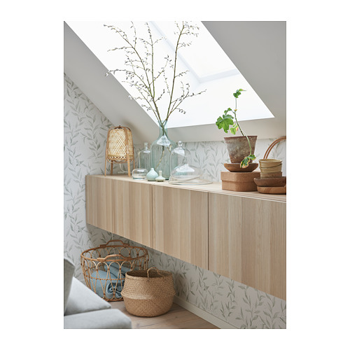 BESTÅ meja TV dengan pintu