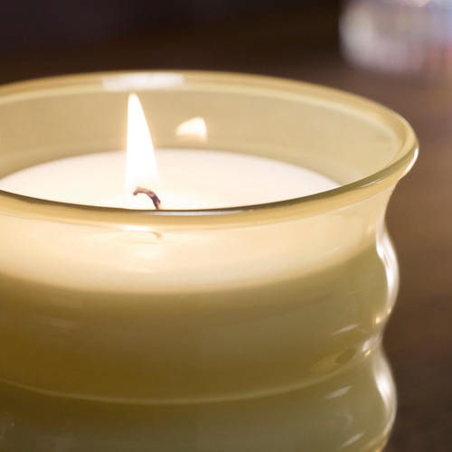 JUVELTRAST lilin beraroma dalam gelas