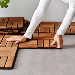 RUNNEN - Dek lantai, luar ruang, diwarnai cokelat, 0.81 m²