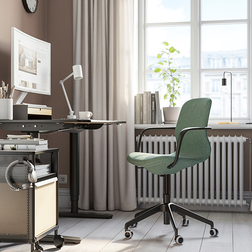 LÅNGFJÄLL conference chair with armrests