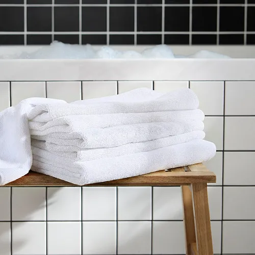 MOLNVAKT hand towel