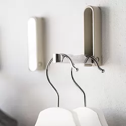 KLYKET - Folding hook, aluminium/beige