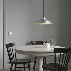 TRETTIOEN