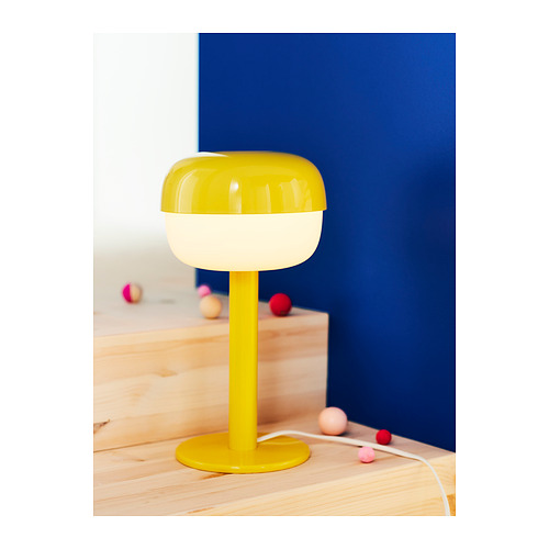 BLÅSVERK lampu meja