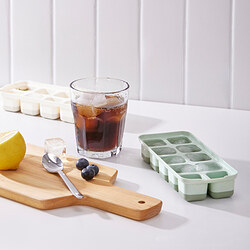 SPJUTROCKA - Ice cube tray with lid, mixed colours