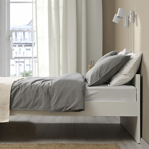 VIHALS bed frame