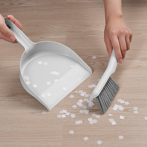 PEPPRIG dust pan and brush