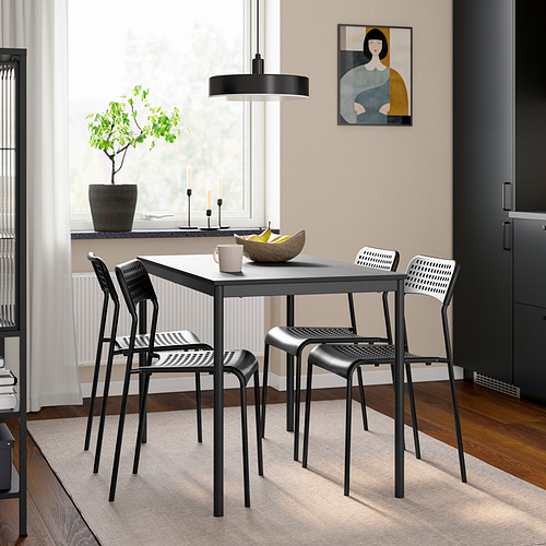 SANDSBERG table and 4 chairs