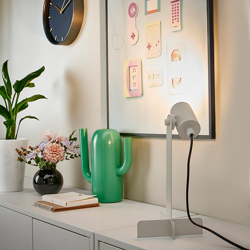 FLOTTILJ lampu meja