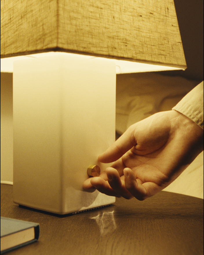 HALGATT lampu meja