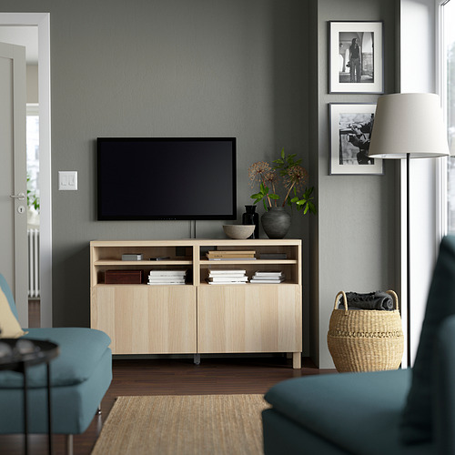 BESTÅ meja TV dengan pintu