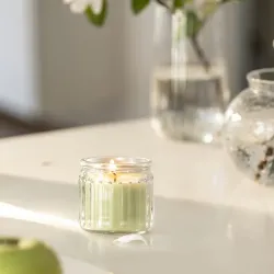 LÖVSKOGSLUND - Lilin beraroma dalam gelas, apel/kuning muda, 12 jam