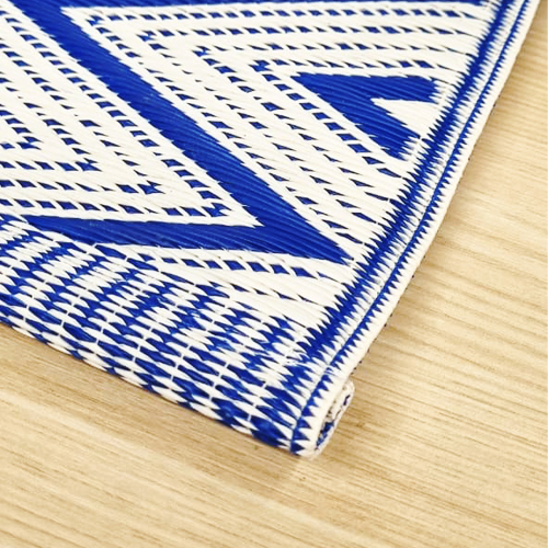 SWAN Tikar electric pattern