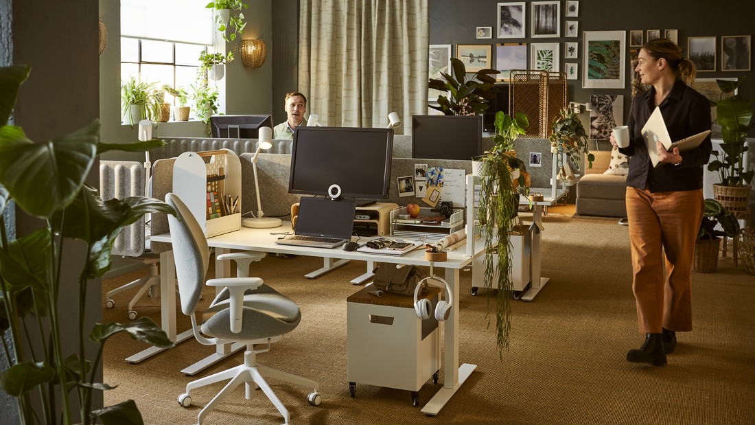 meja kantor modern