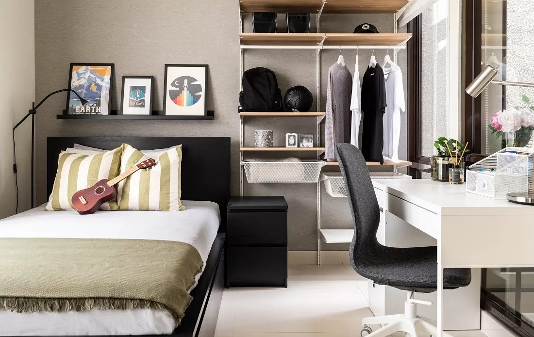 menggunakan layanan desain interior