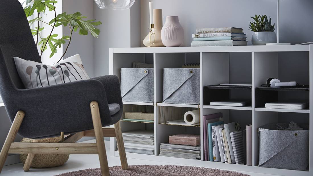 rak hias ruang tamu minimalis