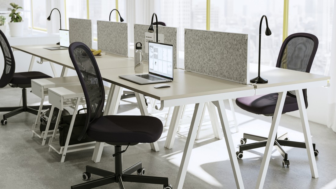 meja kantor minimalis