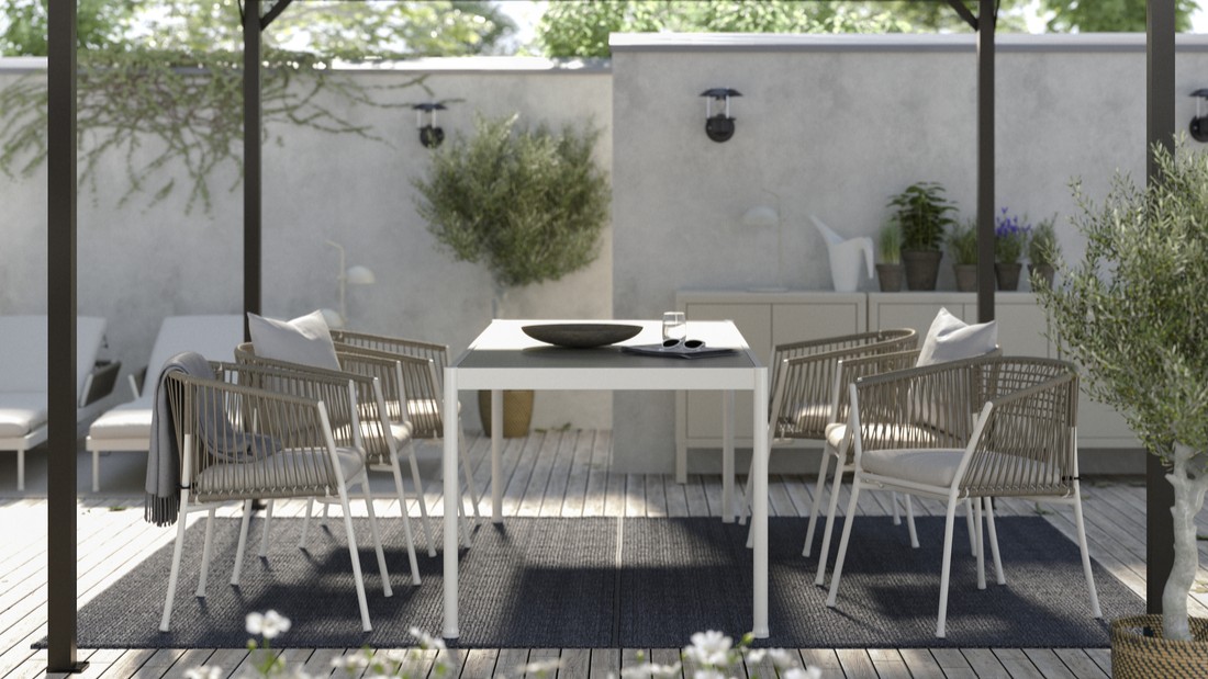 taman gazebo belakang rumah​