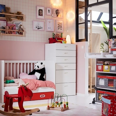 Penyimpanan cerdas untuk barang bayi Anda