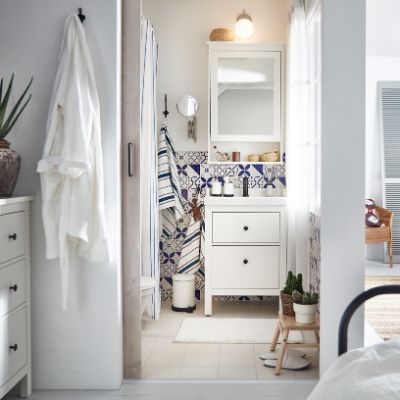 A beautiful bathroom that blends seamlessly with the rest of your home