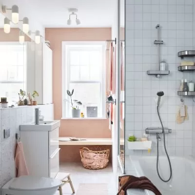 Kamar mandi kecil untuk sekeluarga