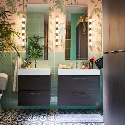 A first-class ticket to a bathroom paradise