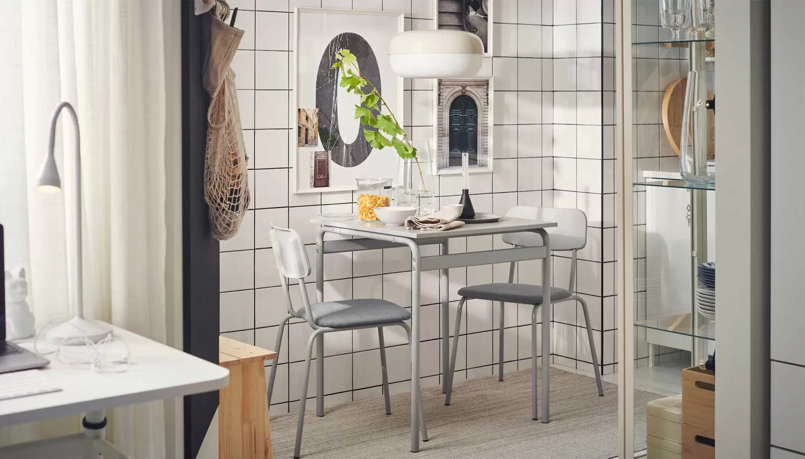 Sentuhan urban yang menyegarkan di apartemen studio kecil​
