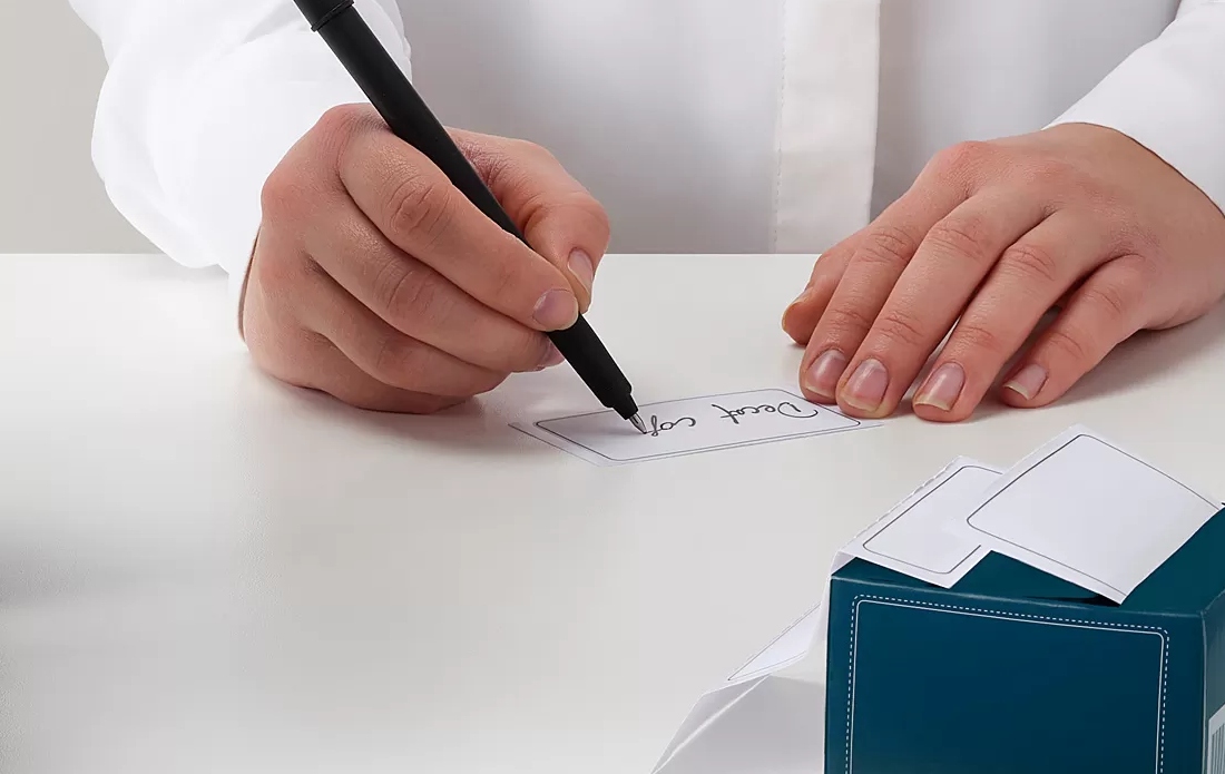 Everything you need to know about using plain name label stickers at home