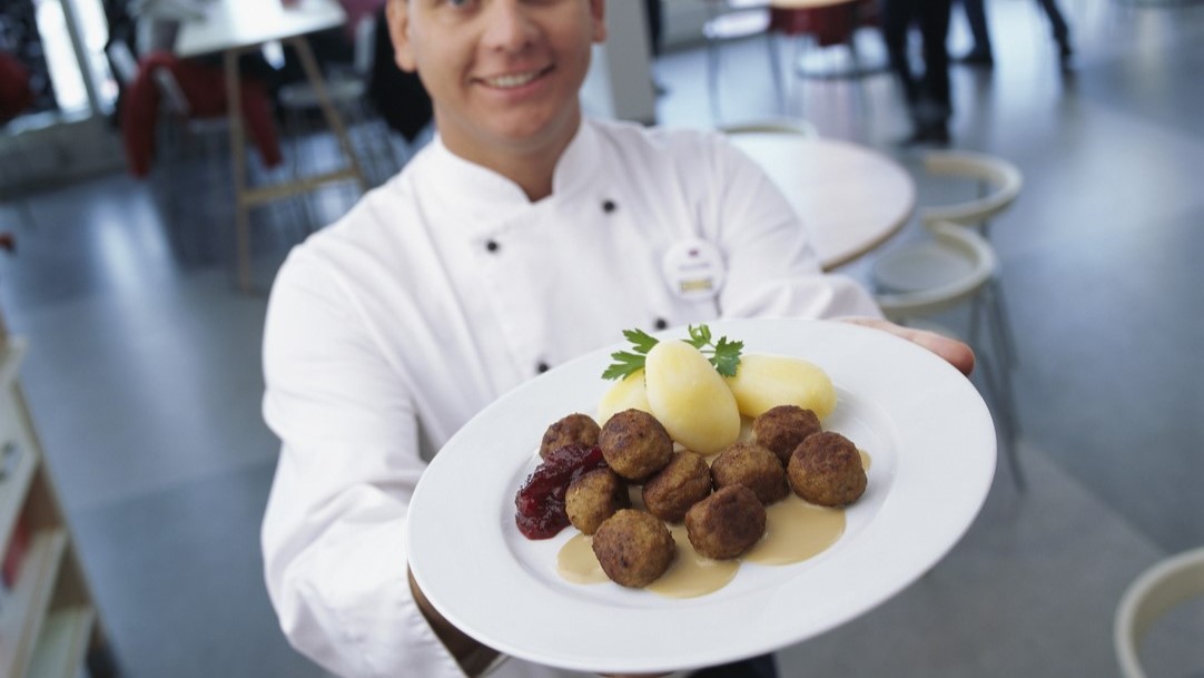 Menu makanan di cafe dan resto IKEA yang lezat dan hemat