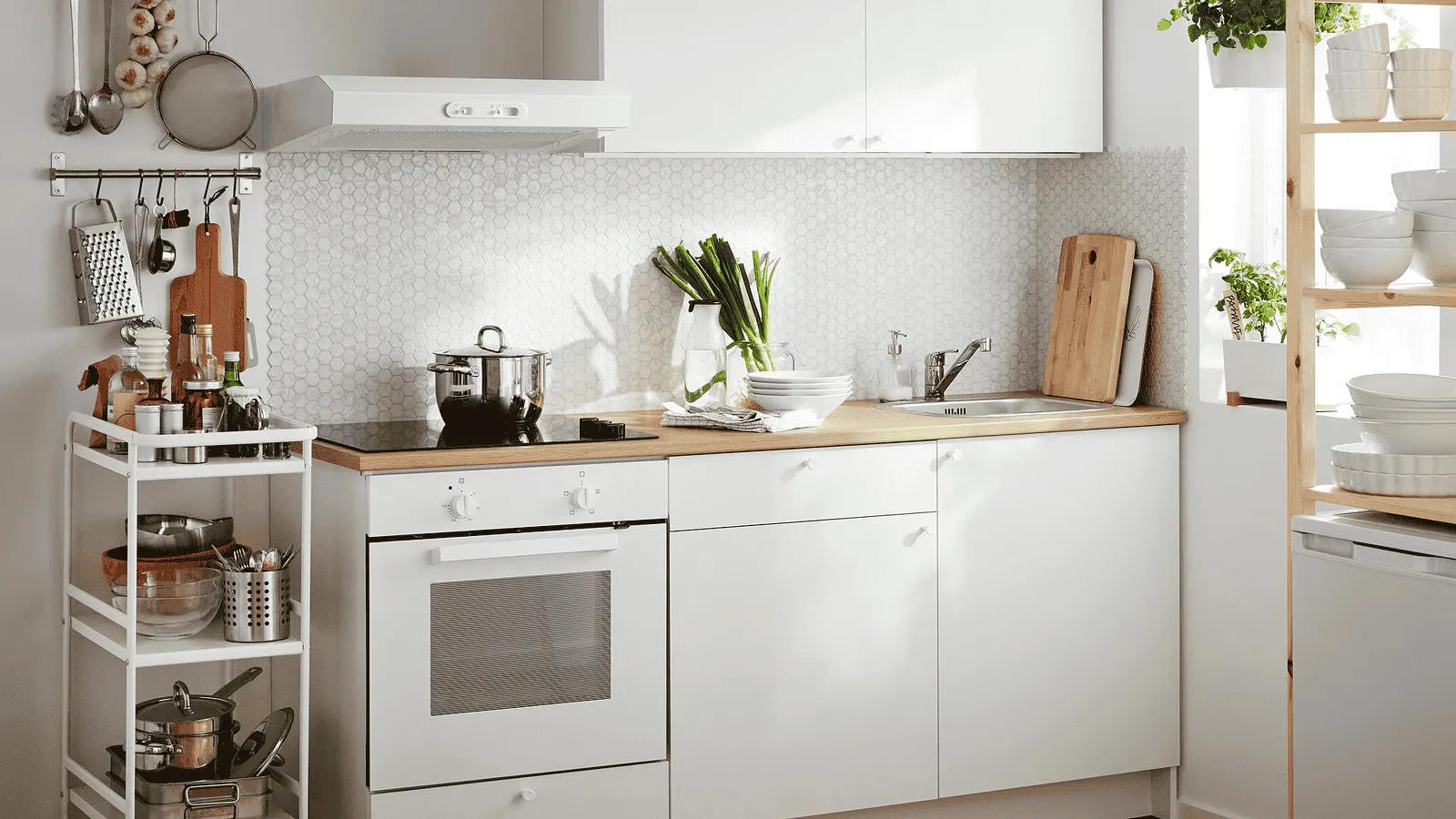 Small but tidy kitchen: how to arrange your layout, design, and storage to keep clutter away