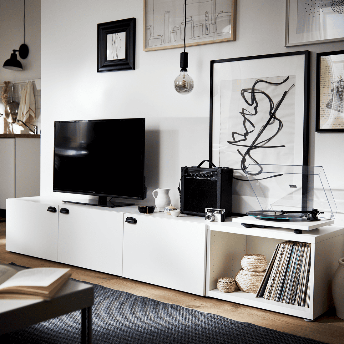 10 Rak TV minimalis modern unik untuk ruangan kecil